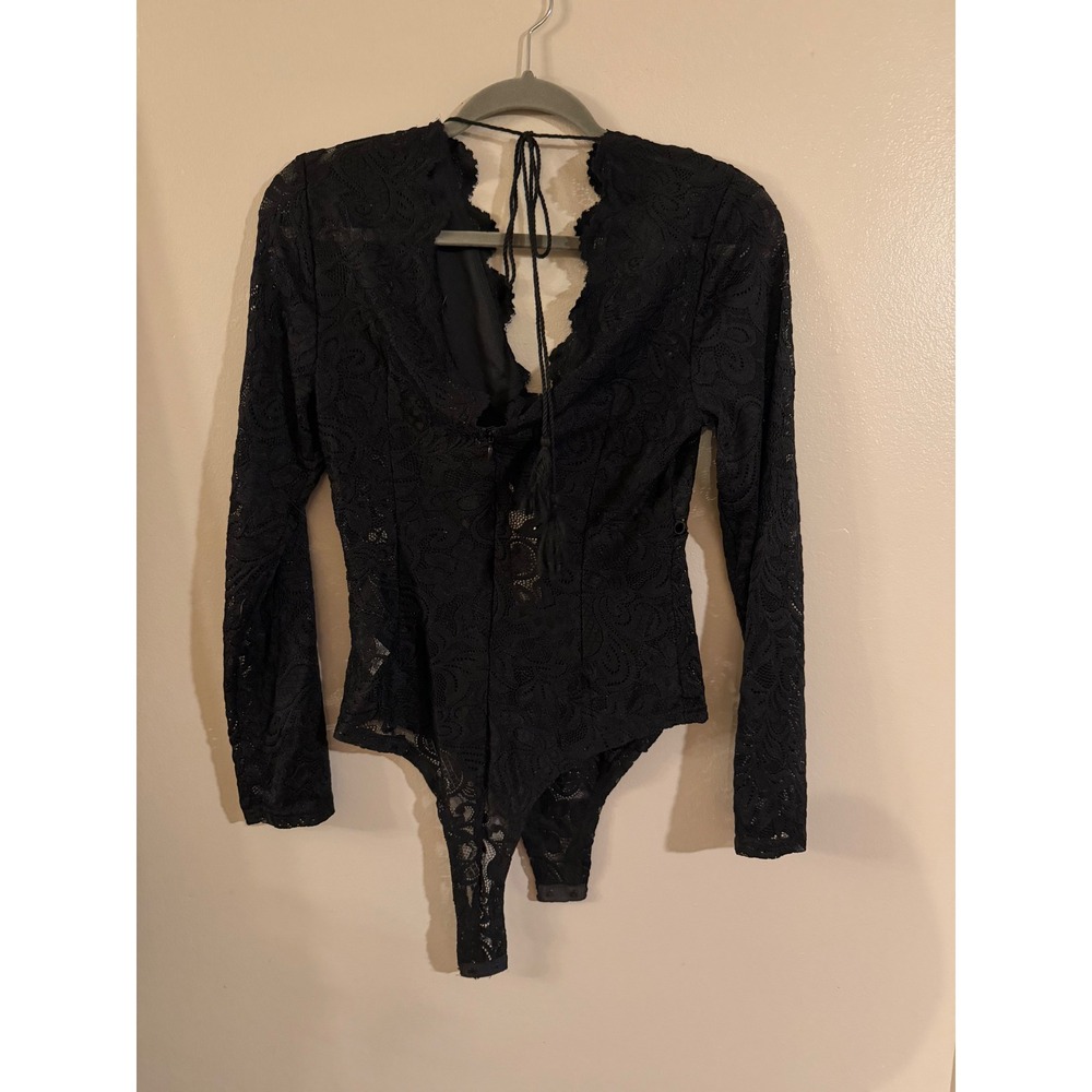 Chocolate USA Womens Black Lace Long Sleeve V-Neck Bodysuit Medium NWT - Picture 5 of 8